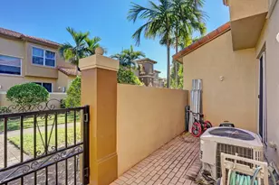 6550 Morgan Hill Trail, Royal Palm Beach, FL 33411 - Photo 16