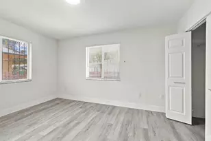 4952 NW 21st Ave, Miami, FL 33142 - Photo 20