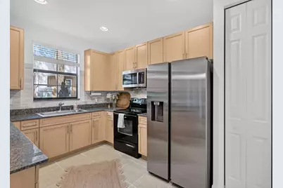 238 E Chrystie Circle, Delray Beach, FL 33484 - Photo 18