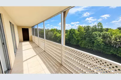 4131 Stirling #305, Dania Beach, FL 33314 - Photo 14