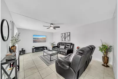 2228 White Pine Circle #A, Greenacres, FL 33415 - Photo 38