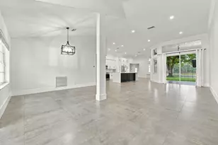 2559 Jardin Ln, Weston, FL 33327 - Photo 4