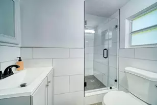600 SW 12th St, Fort Lauderdale, FL 33315 - Photo 16