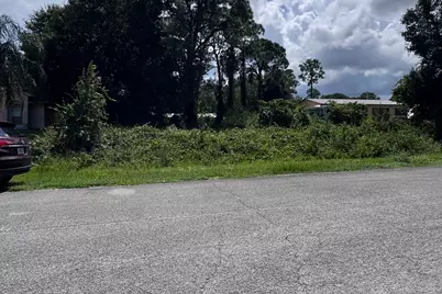 6801 Deland Avenue, Fort Pierce, FL 34951 - Photo 2