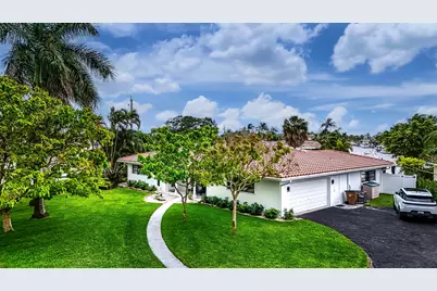1250 SE 10th Street, Deerfield Beach, FL 33441 - Photo 4