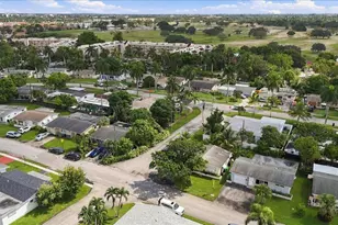 2294 NW 81st Terrace, Sunrise, FL 33322 - Photo 24