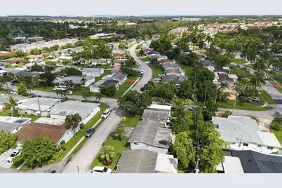 2294 NW 81st Terrace, Sunrise, FL 33322 - Photo 30