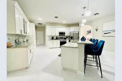 13620 Folkestone Court W, Wellington, FL 33414 - Photo 10