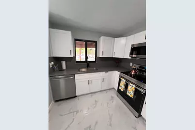 285 NE 43rd Street, Deerfield Beach, FL 33064 - Photo 8