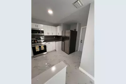 285 NE 43rd Street, Deerfield Beach, FL 33064 - Photo 6