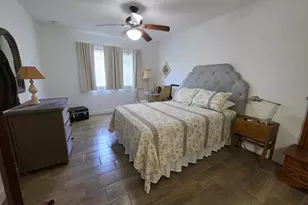 3402 Gardens E Dr, Palm Beach Gardens, FL 33410 - Photo 8