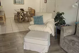 3402 Gardens E Dr, Palm Beach Gardens, FL 33410 - Photo 2