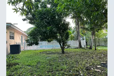 650 E Campus Circle, Fort Lauderdale, FL 33312 - Photo 34