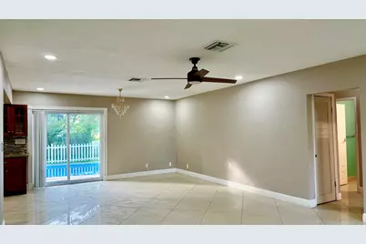 650 E Campus Circle, Fort Lauderdale, FL 33312 - Photo 6