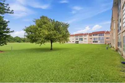 8841 Sunrise Lakes Boulevard #304, Sunrise, FL 33322 - Photo 22
