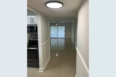 140 Lake Nancy Lane #115, West Palm Beach, FL 33411 - Photo 10