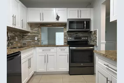 140 Lake Nancy Lane #115, West Palm Beach, FL 33411 - Photo 1