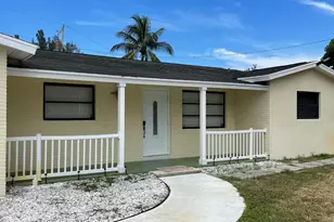 528 N Margaret Ct, West Palm Beach, FL 33413 - Photo 1