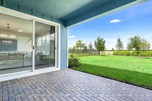 19552 Broad Shore Walk, Loxahatchee, FL 33470 - Photo 2