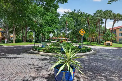 10765 Cleary Boulevard #307, Plantation, FL 33324 - Photo 36