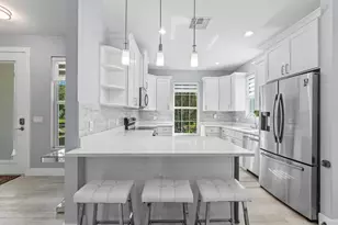 10231 176th Ln N, Jupiter, FL 33478 - Photo 14