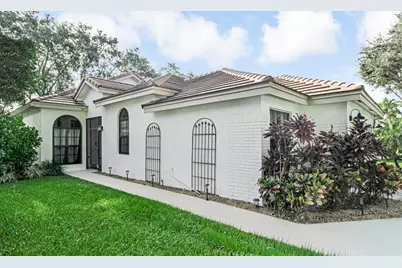 165 Sherwood Forest Drive, Delray Beach, FL 33445 - Photo 4