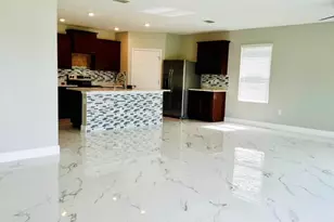 2251 SW Garfield Dr SW, Vero Beach, FL 32968 - Photo 16