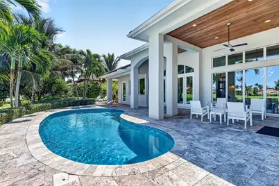 7037 SE Harbor Circle, Stuart, FL 34996 - Photo 36