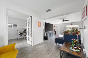 8980 NW 25th St, Sunrise, FL 33322 - Photo 14