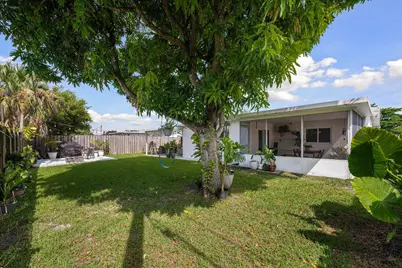 8980 NW 25th Street, Sunrise, FL 33322 - Photo 30