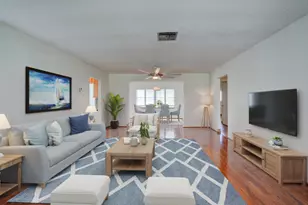 2198 SW 12th Ave, Boynton Beach, FL 33426 - Photo 6