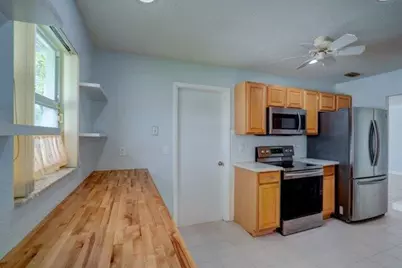1590 SW 13th Terrace, Boynton Beach, FL 33426 - Photo 16
