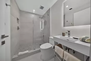 2118 NE 15th Terrace, Wilton Manors, FL 33305 - Photo 56