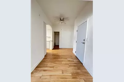 1120 Pennsylvania Avenue #211, Miami Beach, FL 33139 - Photo 2