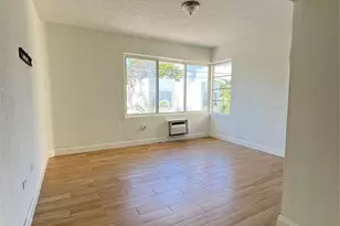 1120 Pennsylvania Ave, Miami Beach, FL 33139 - Photo 6