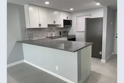 2322 S Cypress Bend Drive #210, Pompano Beach, FL 33069 - Photo 4