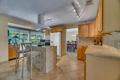 1991 NW 81st Avenue, Coral Springs, FL 33071 - Photo 6