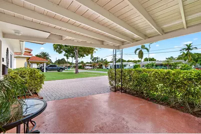 943 Nautilus Isle, Dania Beach, FL 33004 - Photo 4