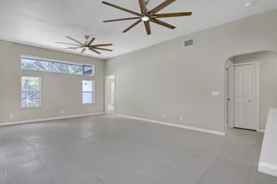 16085 E Secretariat Drive, The Acreage, FL 33470 - Photo 14