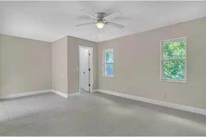 16085 E Secretariat Drive, The Acreage, FL 33470 - Photo 32
