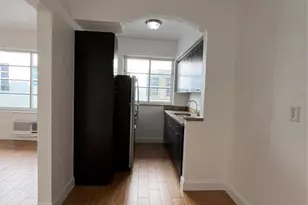 1120 Pennsylvania Ave, Miami Beach, FL 33139 - Photo 1