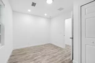5203 N Flagler Dr, West Palm Beach, FL 33407 - Photo 20