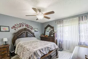106 Lake Pine Cir, Greenacres, FL 33463 - Photo 14
