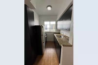 1120 Pennsylvania Avenue #215, Miami Beach, FL 33139 - Photo 2