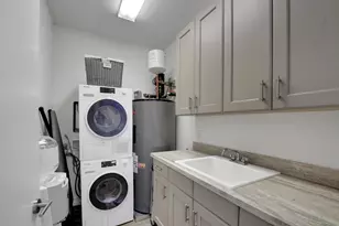 105 Isle of Venice Dr, Fort Lauderdale, FL 33301 - Photo 6