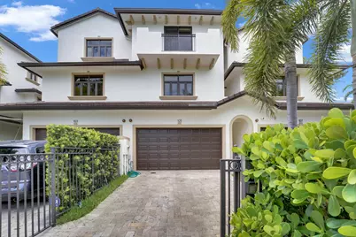 105 Isle Of Venice Drive #105, Fort Lauderdale, FL 33301 - Photo 2