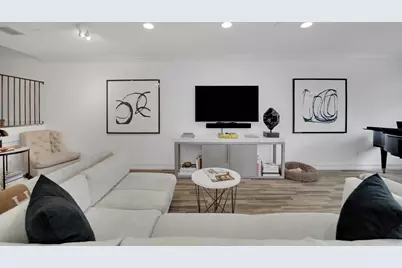 105 Isle Of Venice Drive #105, Fort Lauderdale, FL 33301 - Photo 18