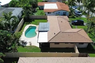 2630 NE 53rd Ct, Lighthouse Point, FL 33064 - Photo 2
