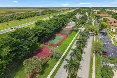 11031 Periwinkle Lane, Tamarac, FL 33321 - Photo 14