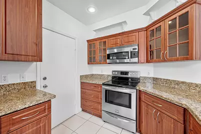 11031 Periwinkle Lane, Tamarac, FL 33321 - Photo 2